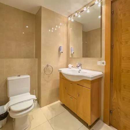 Skol 1a- 2 Bedrooms Sea Views *