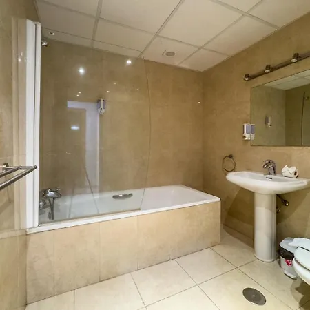 Skol 1a- 2 Bedrooms Sea Views Марбелья