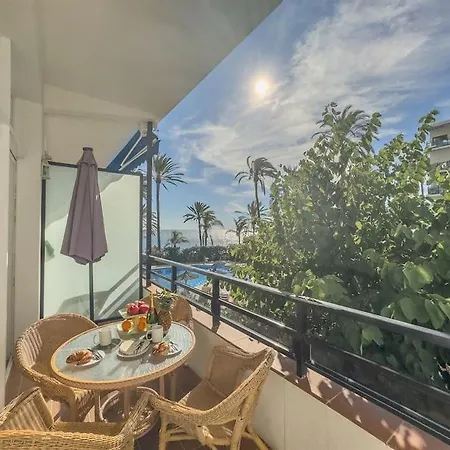 Skol 1a- 2 Bedrooms Sea Views Lejlighed