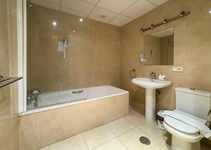Apartman Skol 1a- 2 Bedrooms Sea Views