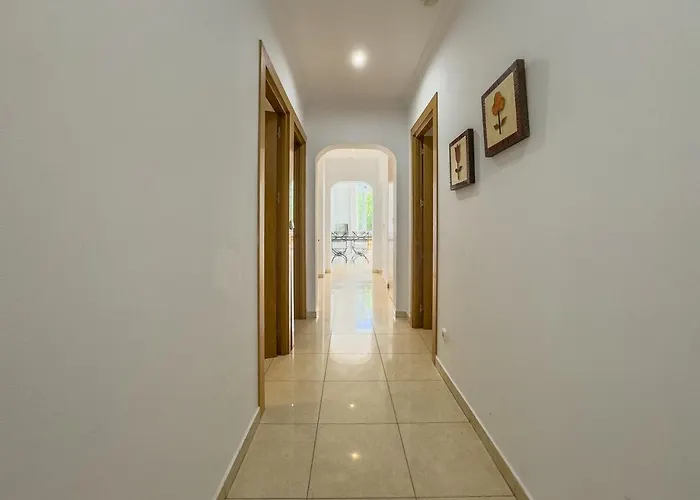 Skol 1a- 2 Bedrooms Sea Views Marbella